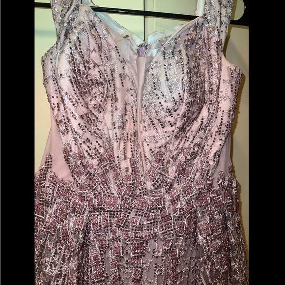 CATWALK COUTURE Lilac Evening Gown From Lebanon - Picture 5 of 9